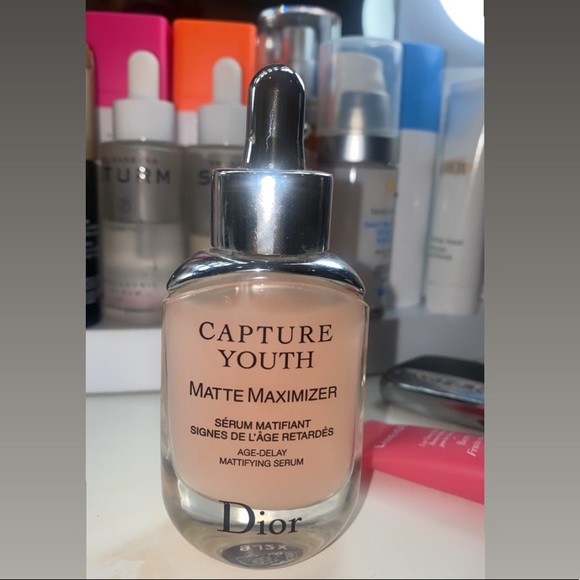 Capture youth matte maximizer serum age-delay - Picture 2 of 2